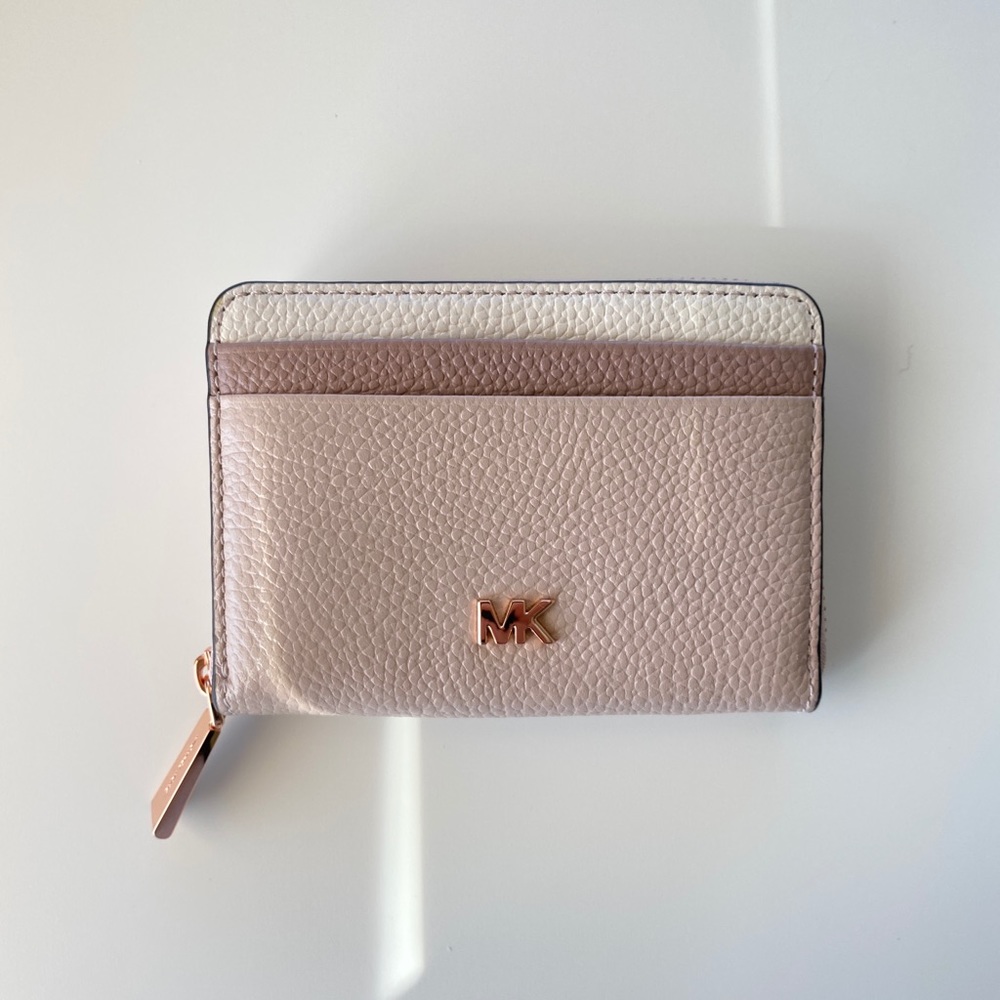 Michael Kors Small Pebbled Leather Wallet - NWOT